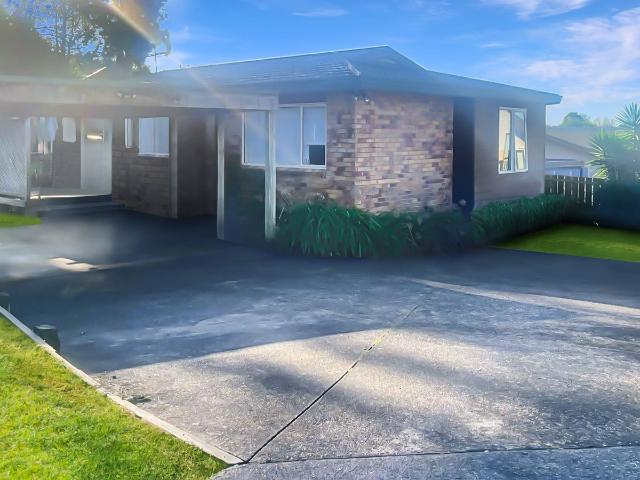 Convenient Family Living in the Heart of Massey