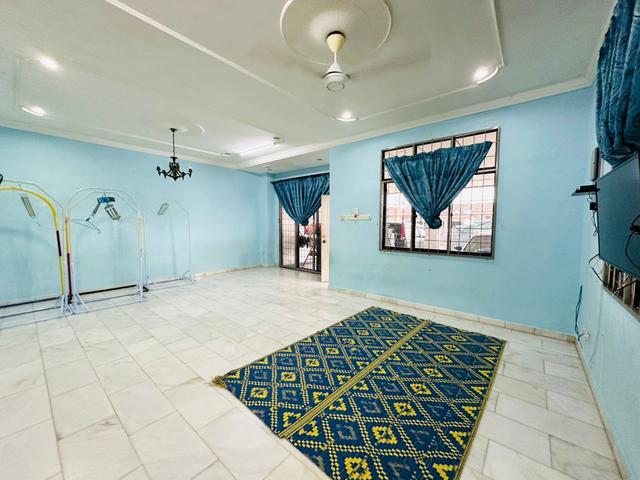 Convenient Yours Parent TAMAN INTAN Double Storey SEMI D House