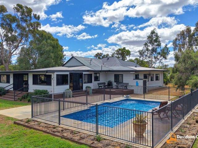 Conveniently Located Lifestyle Property Just Minutes from Gunnedah