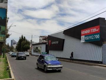 ¡Con doble fachada! VENDO TERRENO AV. VILLA HERMOSA, CERRO COLORADO