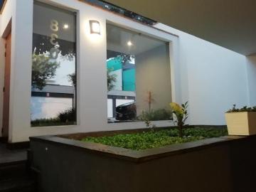 CON PARQUE AL FRENTE IMPECABLE E ILUMINADO DEPTO. VENDO SAN ANTONIO MIRAFLORES