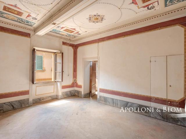 Con terrazza e vista in palazzo storico, Sinalunga 130m² Sinalunga