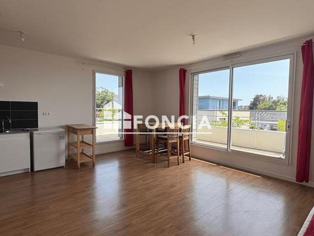 Concarneau A Vendre Spacieux Appartement T2 Garage Dernier Etage Vue Mer Terrasse de 36 m2