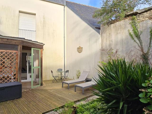 Concarneau Appartement 3 pièces en rez de jardin avec terrasse