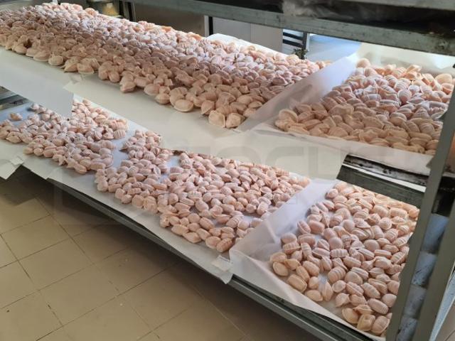 Conceituada Padaria / pastelaria / Confeitaria para Trespasse no Centro de Aveiro zona Turística