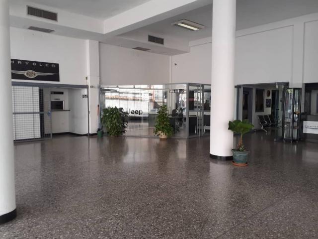 Concesionario en alquiler en Valencia MC 9991589