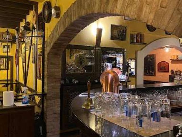 Concessionario in vendita a Reggio Emilia
