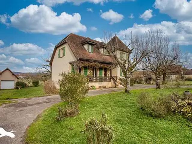 Condat 46110 Achat / Vente maison 6 pièces t6 parking