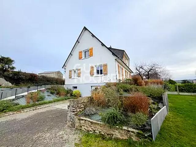 Condé en Normandie 14110 Achat / Vente maison 7 pièces t7 au dernier étage