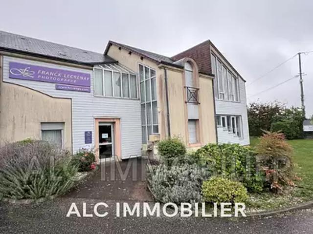 Condé sur Sarthe 61250 Achat / Vente immeuble au dernier étage parking