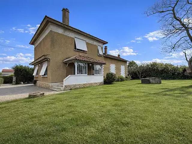 Condezaygues 47500 Achat / Vente maison 5 pièces t5 au dernier étage cave