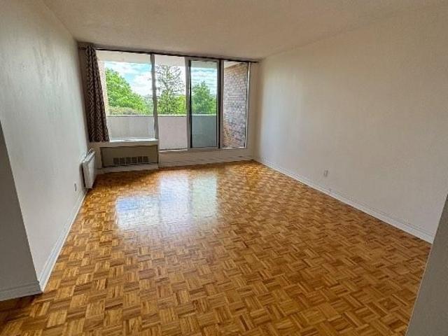 Condo 4 ½ à louer