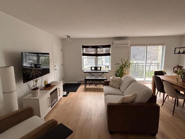 Condo 4 et demi à louer à Beloeil