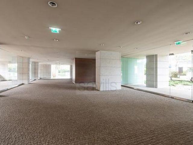 Condo 4 quarto, Vila Nova de Gaia Porto DS100577817