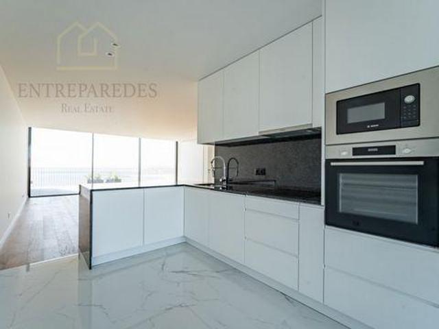 Condo 4 quarto, Vila Nova de Gaia Porto DS94757027