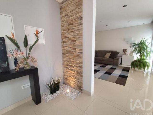 Condo 4 quarto, Cadaval Lisboa DLS100456216