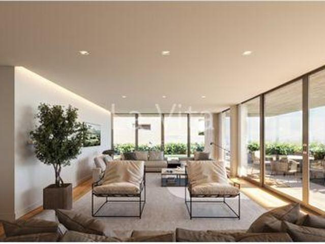Condo 4 quarto, Cascais Lisboa DLS98131822