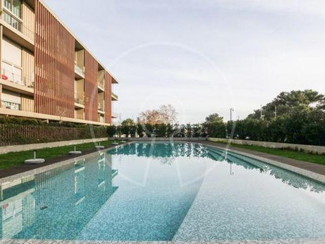 Condo 4 quarto, Cascais Lisboa DLS102721788
