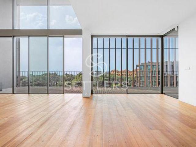 Condo 4 quarto, Cascais Lisboa DLS102311315