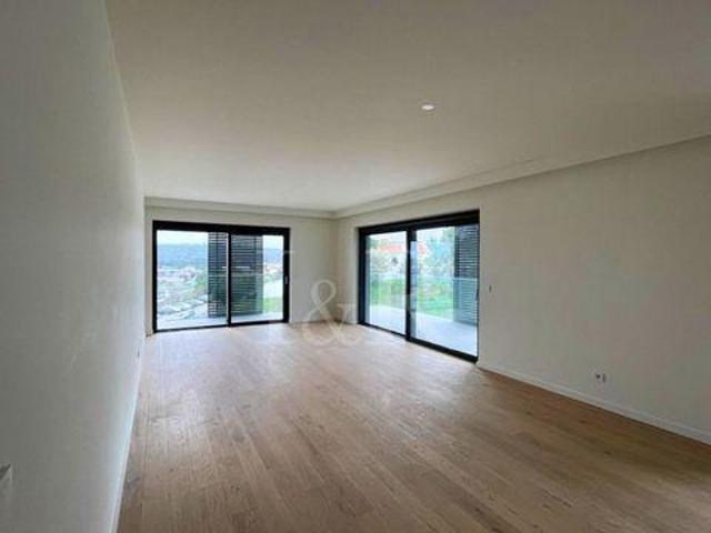 Condo 4 quarto, Lisboa Lisboa 1600 185 DS95863947