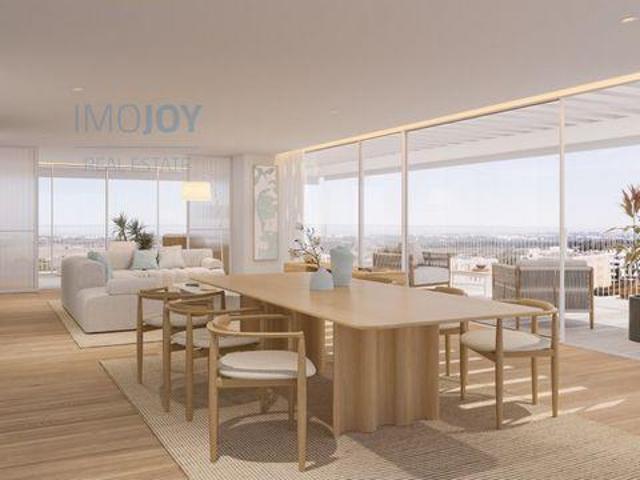 Condo 4 quarto, Loulé Faro 8125 473 DS98134882