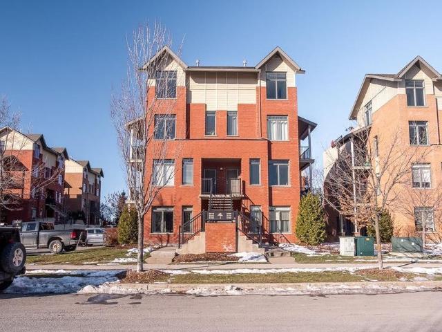 Condo 4 1/2 a louer