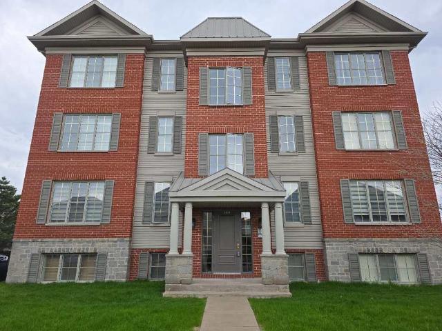 Condo 4 1/2 à louer Brossard Dix30
