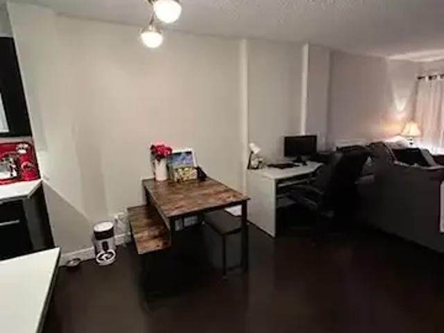 Condo 1 Bedroom For Rent Calgary AB 1450 ELS101687602