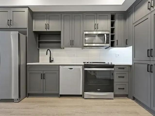Condo 1 Bedroom For Rent Calgary AB 1675 ES105087807