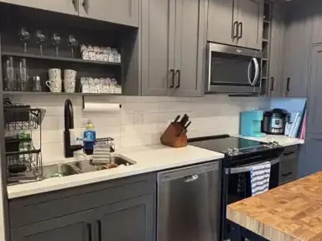 Condo 1 Bedroom For Rent Calgary AB 2050 ES103920453