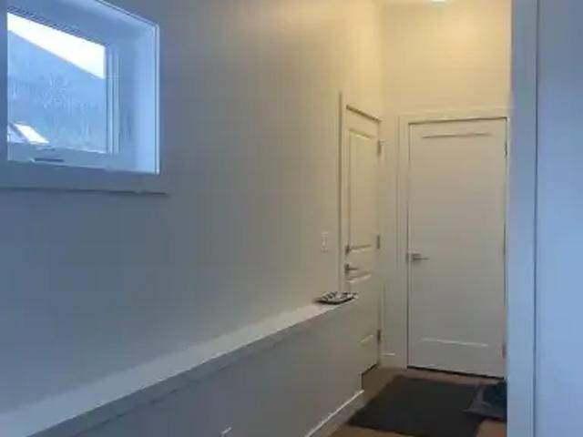 Condo 1 Bedroom For Rent Canmore AB 2900 ES104180405
