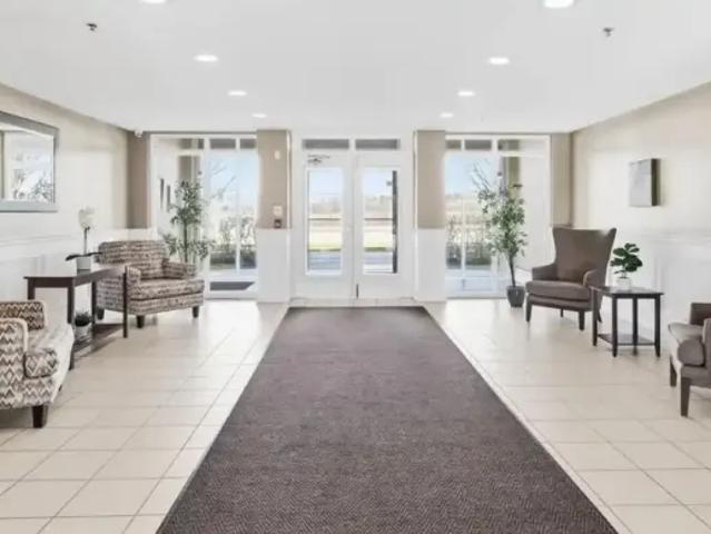 Condo 1 Bedroom For Rent Burlington ON 2300 ES105047875