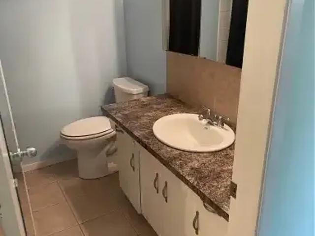 Condo 1 Bedroom For Rent Edmonton AB 1100 ES105023170