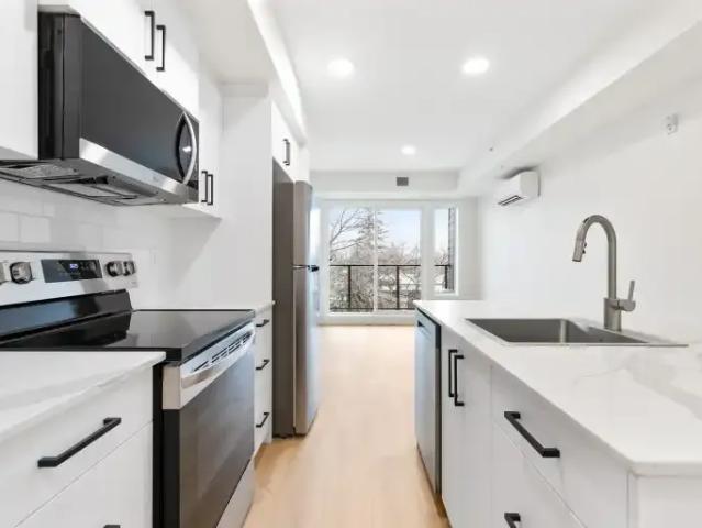 Condo 1 Bedroom For Rent Edmonton AB 1297 ES104181584