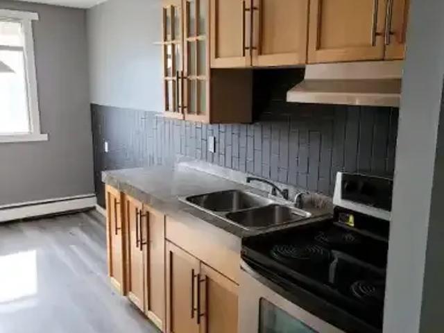 Condo 1 Bedroom For Rent Edmonton AB 1375 ES102847071