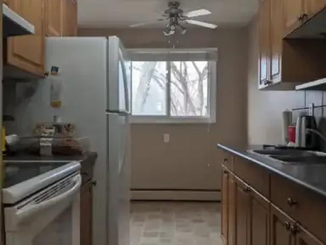 Condo 1 Bedroom For Rent Edmonton AB 1300 ES103118762