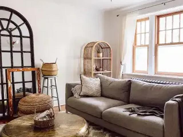 Condo 1 Bedroom For Rent Edmonton AB 1750 ES104794432