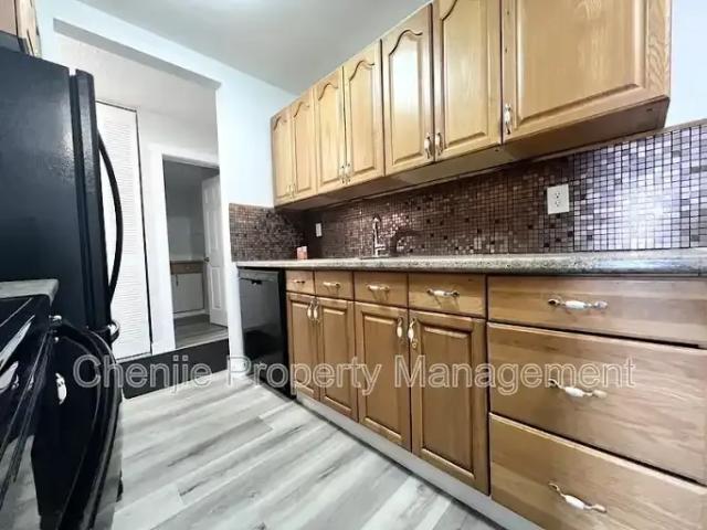 Condo 1 Bedroom For Rent Edmonton AB 900 ES105150781