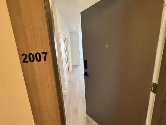 Condo 1 Bedroom For Rent Markham ON 2250 ES104794564