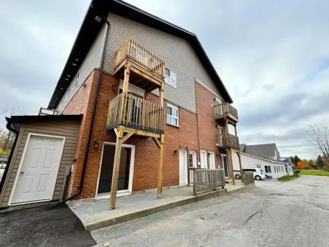 Condo 1 Bedroom For Rent Penetanguishene ON 1675 ELS102846684