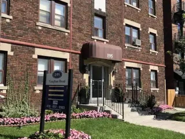 Condo 1 Bedroom For Rent Toronto ON 1825 ES103840184