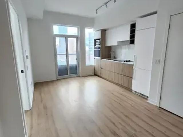 Condo 1 Bedroom For Rent Toronto ON 2000 ES91978200