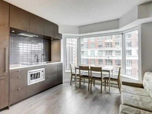 Condo 1 Bedroom For Rent Toronto ON 2200 ES103411249