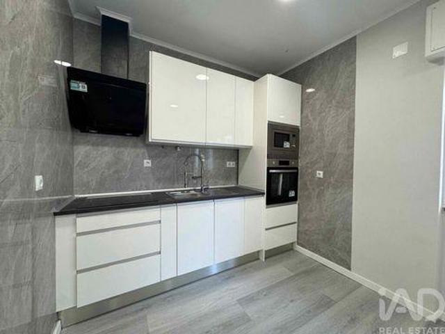 Condo 1 quarto, Amadora Lisboa DS102957897
