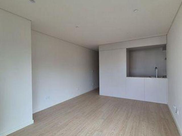 Condo 1 quarto, Porto Porto DLS99807306
