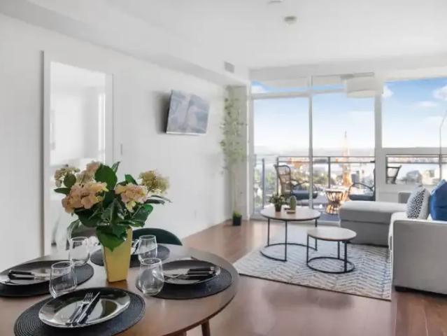 Condo 1.5 Bedroom For Rent North Vancouver BC 4000 ES103739806
