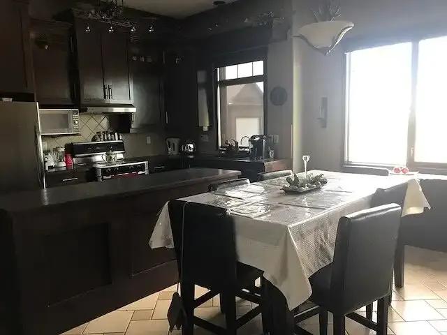 Condo 2 Bedroom For Rent Cochrane AB 2200 ELS102468223