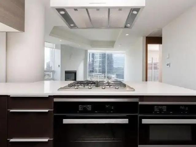 Condo 2 Bedroom For Rent Calgary AB 5200 ES104434329