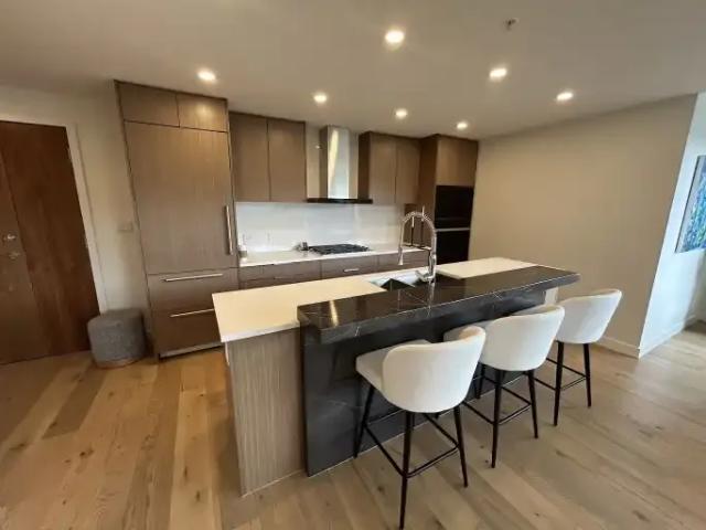 Condo 2 Bedroom For Rent Calgary AB 7000 ELS102518741