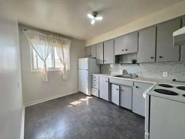 Condo 2 Bedroom For Rent Calgary AB 1300 ES105023337